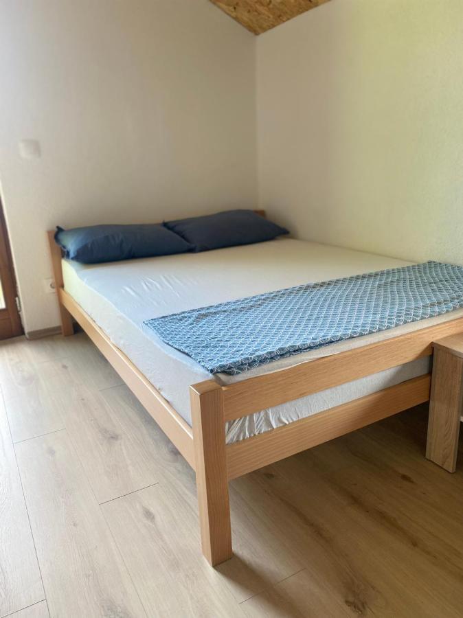 Elem apartmani Skver Tuzla Eksteriør billede
